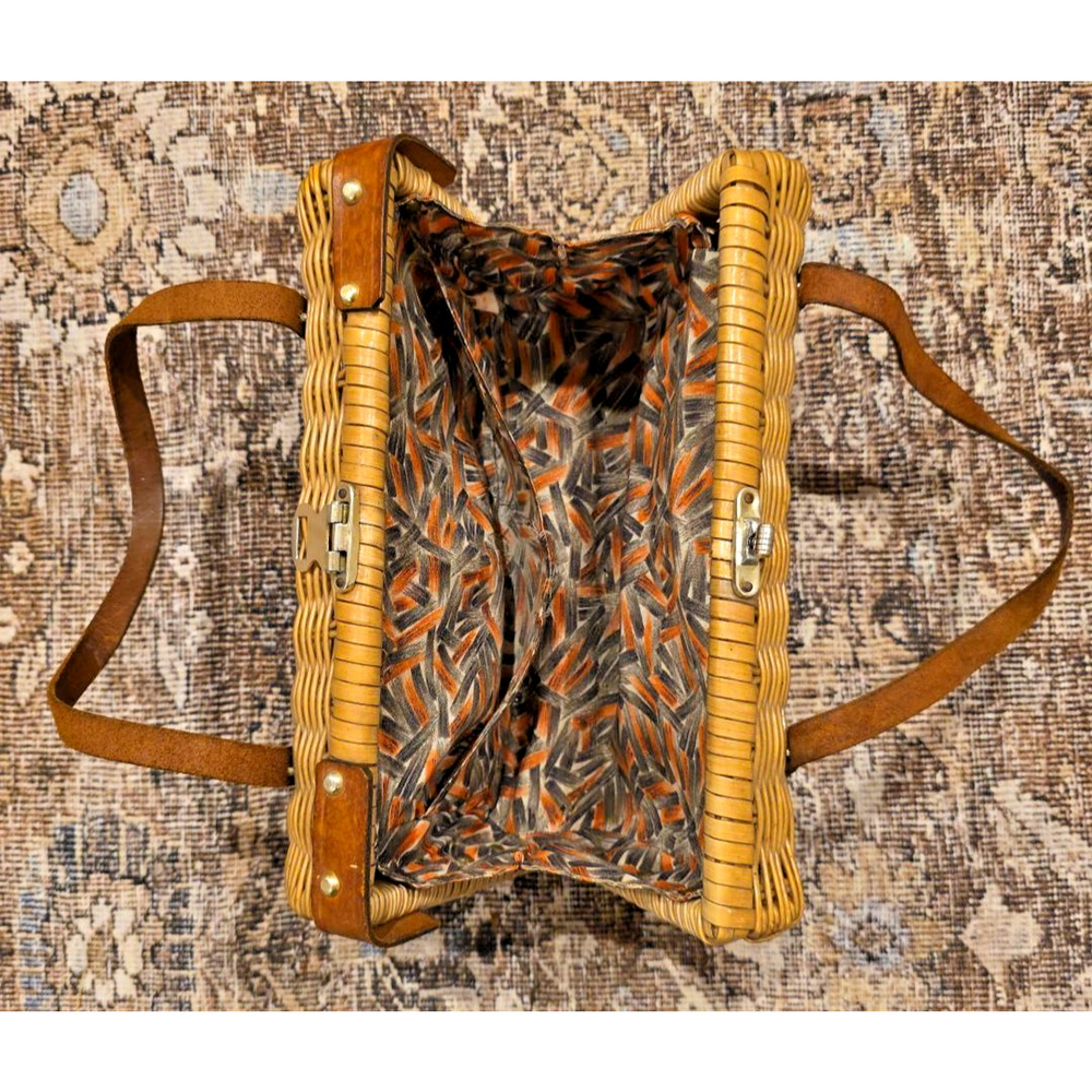 Hong Kong Coated Wicker Basket Purse Vtg 60s Mod Geometric Box Handbag MCM Retro - Picture 11 of 12